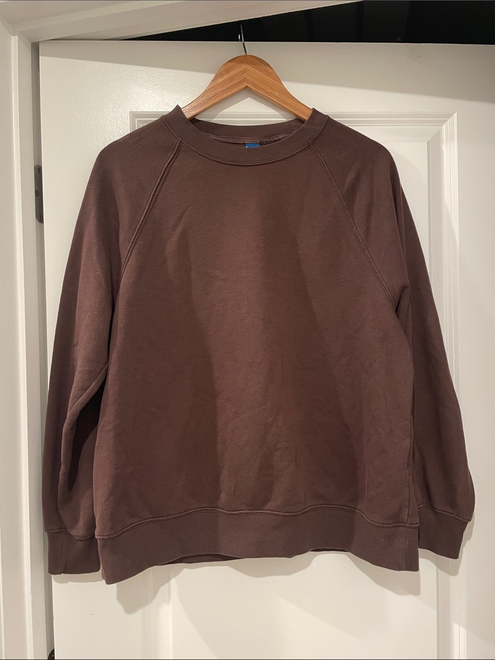 Old Navy Chocolate Brown Crewneck Sweatshirt xs